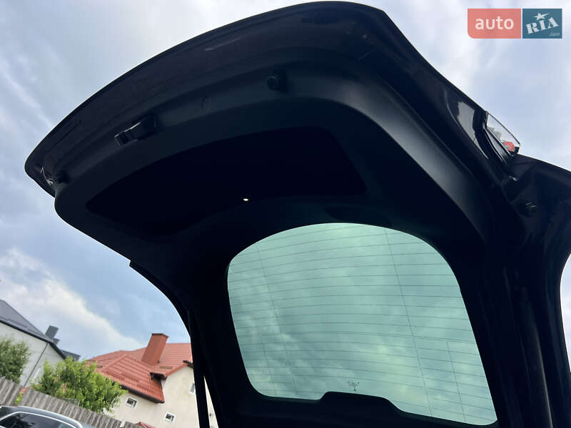 Внедорожник / Кроссовер Tesla Model Y 2022 в Луцке