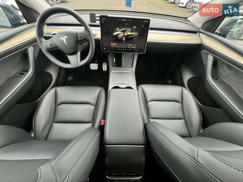 Внедорожник / Кроссовер Tesla Model Y 2022 в Луцке