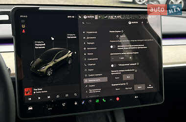 Внедорожник / Кроссовер Tesla Model Y 2022 в 