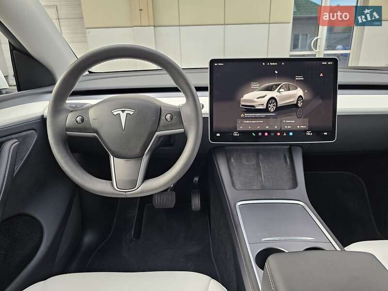 Позашляховик / Кросовер Tesla Model Y 2023 в Одесі