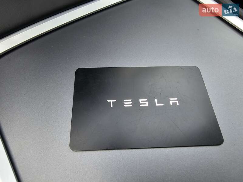 Позашляховик / Кросовер Tesla Model Y 2023 в Одесі