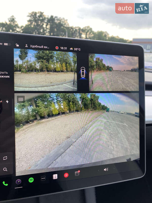 Внедорожник / Кроссовер Tesla Model Y 2023 в Киеве