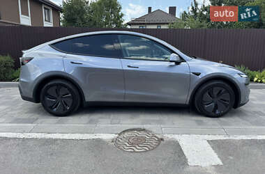 Внедорожник / Кроссовер Tesla Model Y 2025 в 