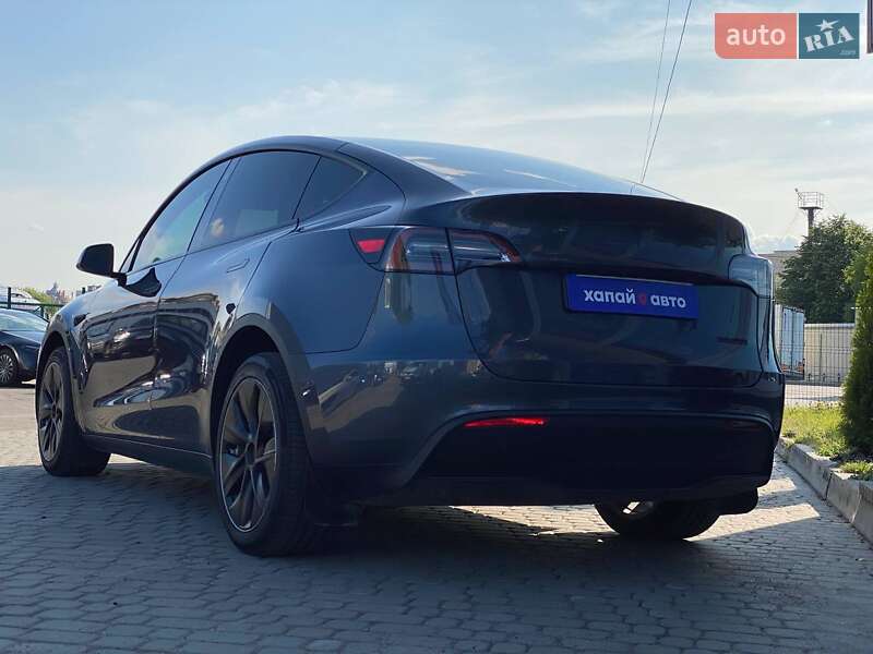 Позашляховик / Кросовер Tesla Model Y 2022 в Львові