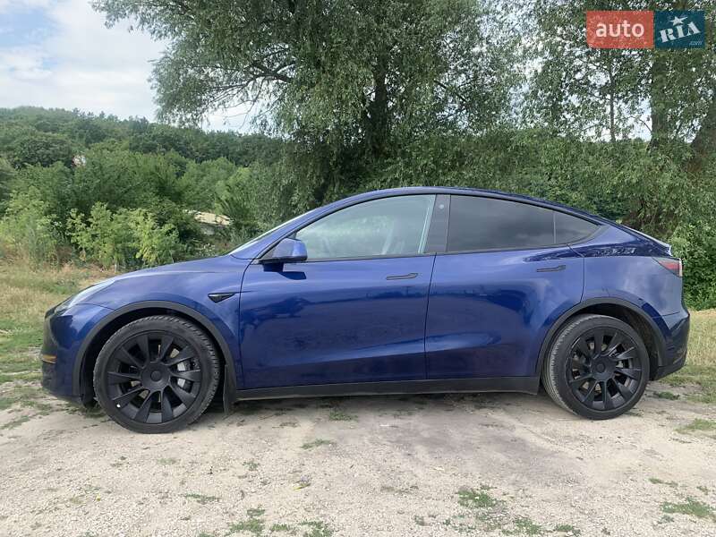 Позашляховик / Кросовер Tesla Model Y 2021 в Тернополі