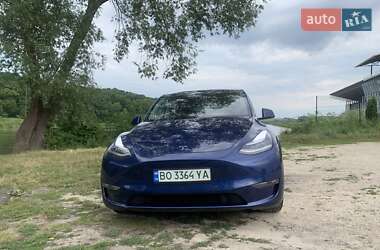 Внедорожник / Кроссовер Tesla Model Y 2021 в 