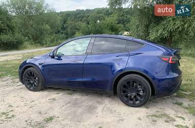 Внедорожник / Кроссовер Tesla Model Y 2021 в 