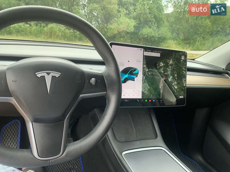 Позашляховик / Кросовер Tesla Model Y 2021 в Тернополі
