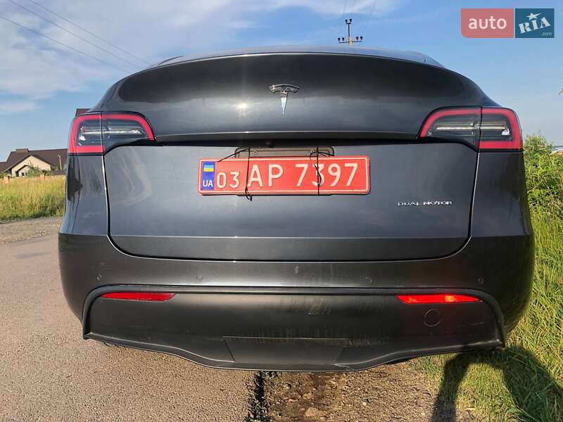 Позашляховик / Кросовер Tesla Model Y 2021 в Луцьку