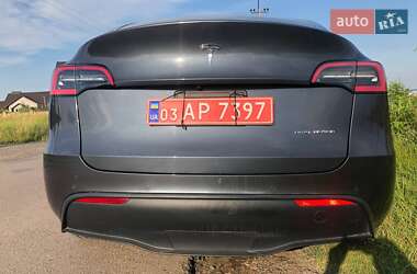 Позашляховик / Кросовер Tesla Model Y 2021 в 