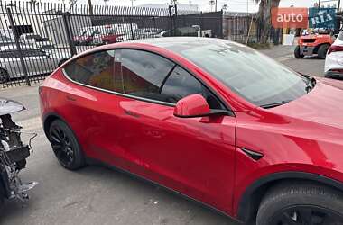 Внедорожник / Кроссовер Tesla Model Y 2021 в 
