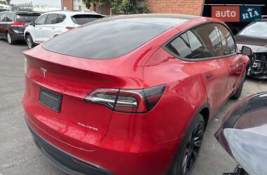 Внедорожник / Кроссовер Tesla Model Y 2021 в 