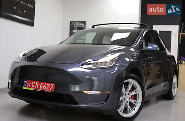 Позашляховик / Кросовер Tesla Model Y 2021 в 