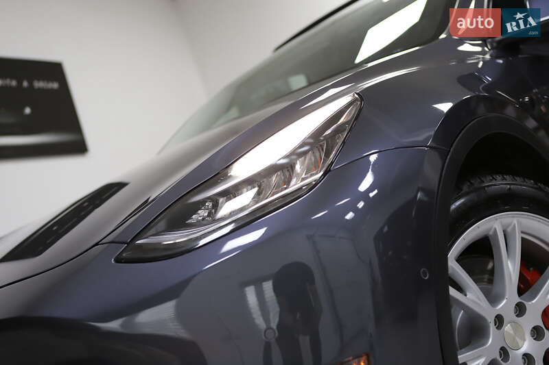 Внедорожник / Кроссовер Tesla Model Y 2021 в Дрогобыче