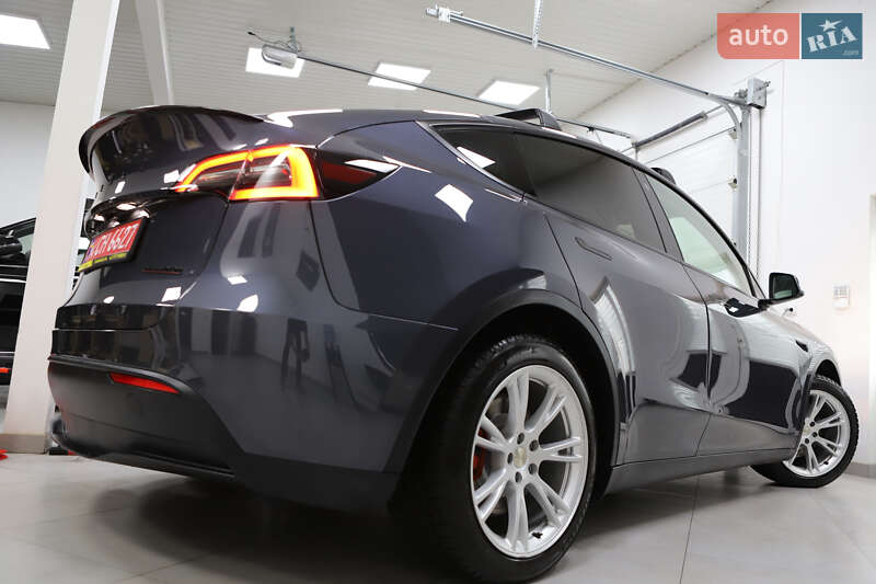 Внедорожник / Кроссовер Tesla Model Y 2021 в Дрогобыче