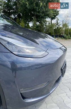 Внедорожник / Кроссовер Tesla Model Y 2020 в 