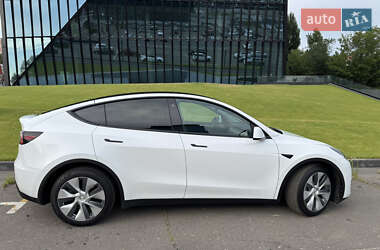 Позашляховик / Кросовер Tesla Model Y 2023 в 