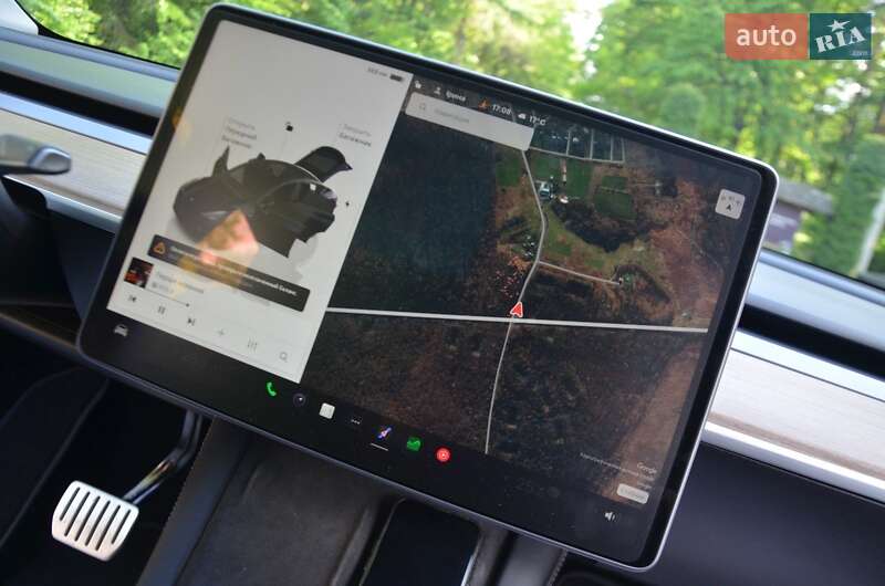 Внедорожник / Кроссовер Tesla Model Y 2024 в Дрогобыче