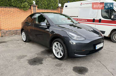 Позашляховик / Кросовер Tesla Model Y 2024 в Києві
