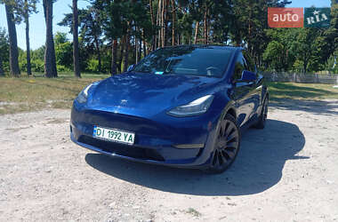 Внедорожник / Кроссовер Tesla Model Y 2020 в Киеве