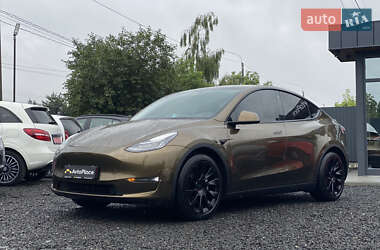Внедорожник / Кроссовер Tesla Model Y 2021 в 