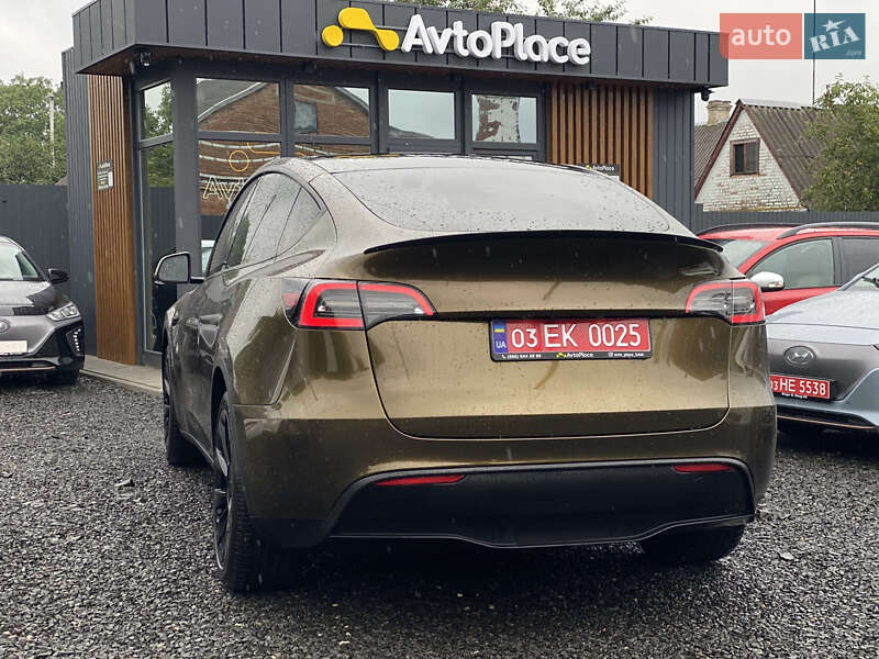 Позашляховик / Кросовер Tesla Model Y 2021 в Луцьку