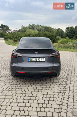 Внедорожник / Кроссовер Tesla Model Y 2021 в 