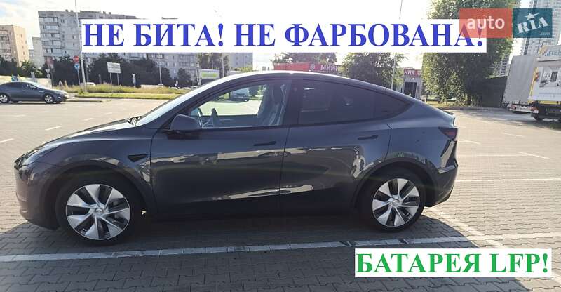Внедорожник / Кроссовер Tesla Model Y 2023 в Киеве
