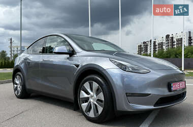 Внедорожник / Кроссовер Tesla Model Y 2023 в 