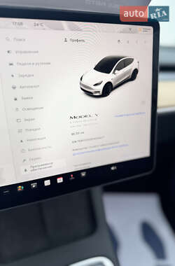 Внедорожник / Кроссовер Tesla Model Y 2022 в 