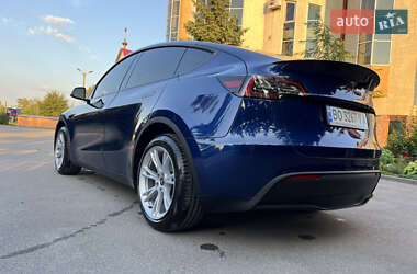 Внедорожник / Кроссовер Tesla Model Y 2024 в 