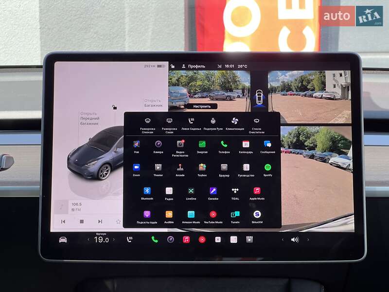 Позашляховик / Кросовер Tesla Model Y 2024 в Києві