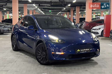 Внедорожник / Кроссовер Tesla Model Y 2023 в Киеве