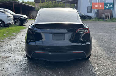 Внедорожник / Кроссовер Tesla Model Y 2022 в 