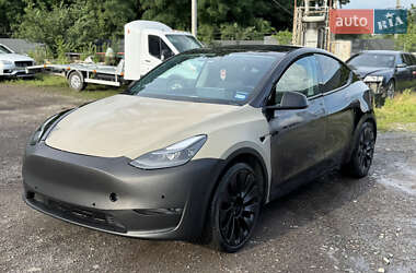 Внедорожник / Кроссовер Tesla Model Y 2022 в 
