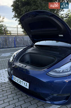 Внедорожник / Кроссовер Tesla Model Y 2022 в 