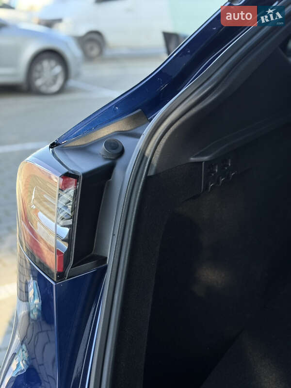 Позашляховик / Кросовер Tesla Model Y 2022 в Тернополі
