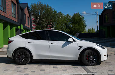 Позашляховик / Кросовер Tesla Model Y 2020 в 