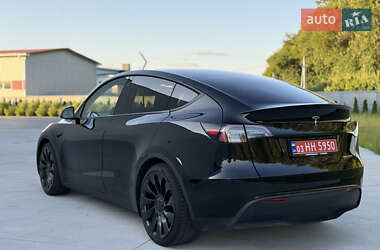 Внедорожник / Кроссовер Tesla Model Y 2022 в 