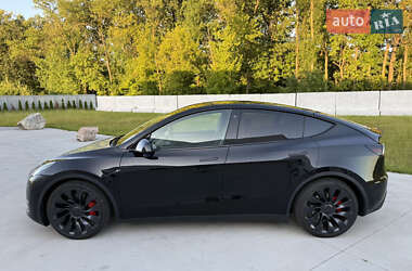 Внедорожник / Кроссовер Tesla Model Y 2022 в 
