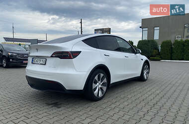 Внедорожник / Кроссовер Tesla Model Y 2021 в 