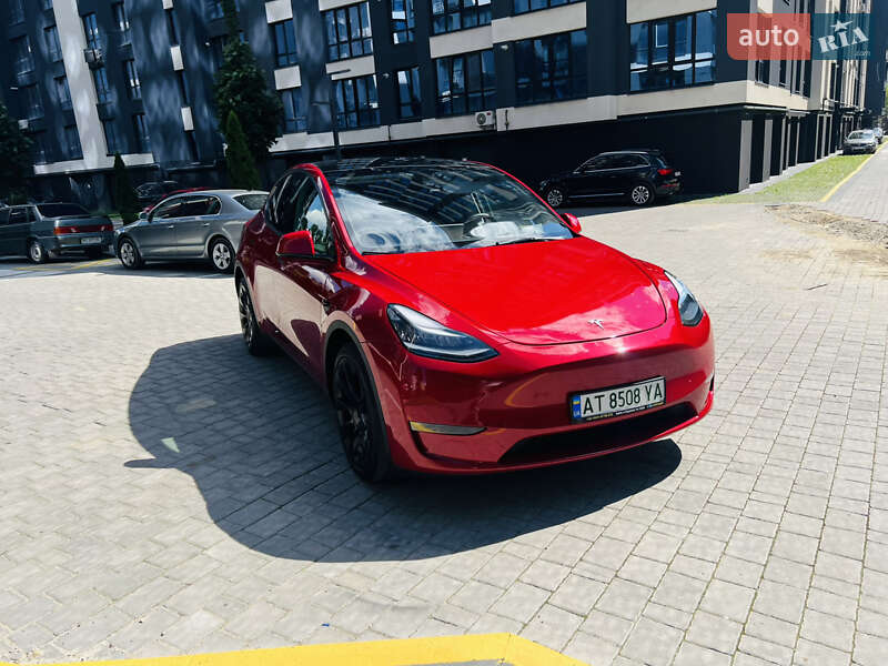 Tesla Model Y 2022