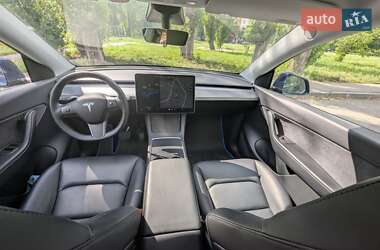 Внедорожник / Кроссовер Tesla Model Y 2021 в 