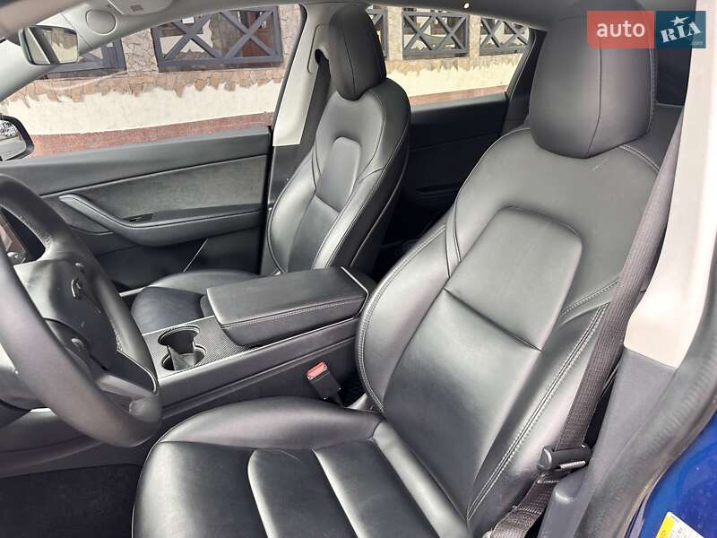 Позашляховик / Кросовер Tesla Model Y 2021 в Харкові