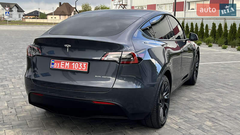 Внедорожник / Кроссовер Tesla Model Y 2021 в Луцке