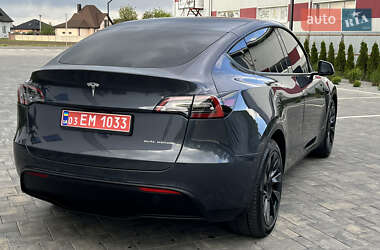 Внедорожник / Кроссовер Tesla Model Y 2021 в 