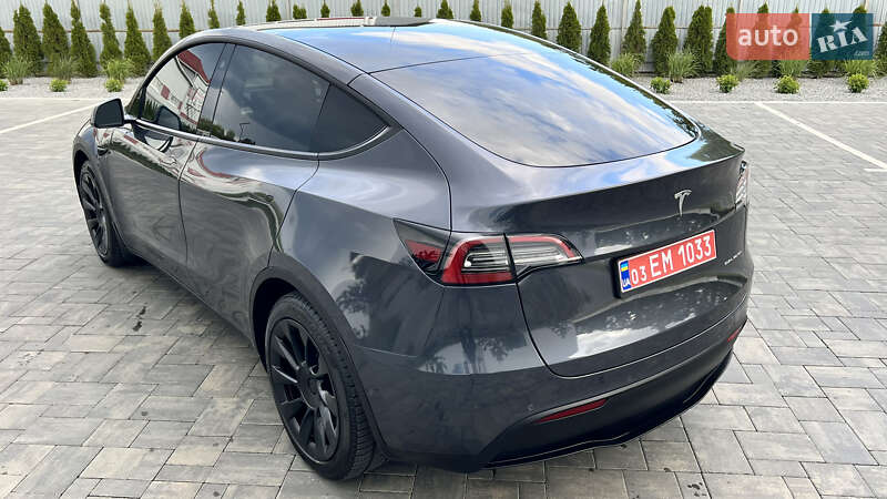Внедорожник / Кроссовер Tesla Model Y 2021 в Луцке