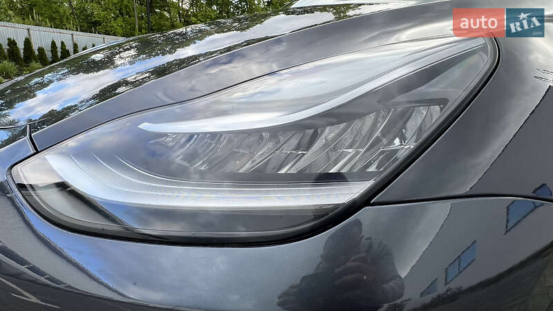 Внедорожник / Кроссовер Tesla Model Y 2021 в Луцке