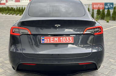 Внедорожник / Кроссовер Tesla Model Y 2021 в 