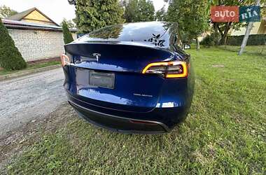 Внедорожник / Кроссовер Tesla Model Y 2023 в 